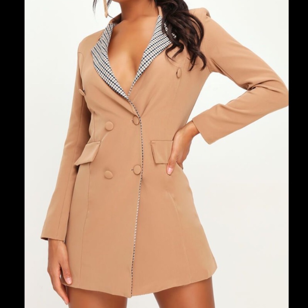 Isawitfirst nude blazer